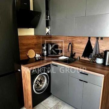 БЕЗ КОМІСІЇ! Продам ГАРНУ  1к квартиру з авторським ремонтом ЖК Атлант