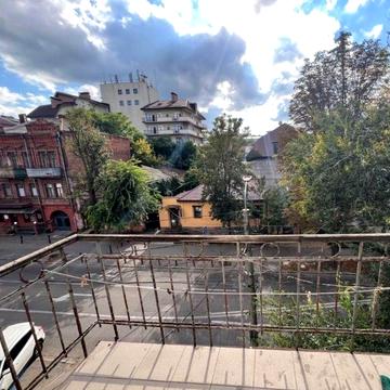 Оренда 3к Дніпро Старокозацька 14 Грушевського трикімнатна
МПВ балкон