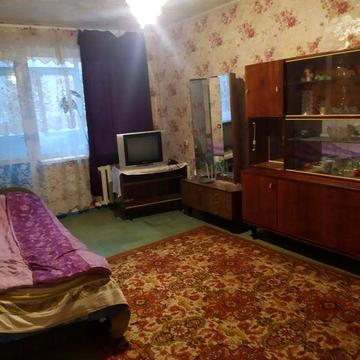 Продам 2-кімнатну квартиру, 45 м², 3 поверх