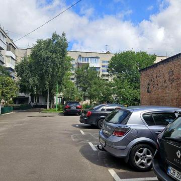 Продаж 1 кімнатна квартира Коцюбинське вул.Меблева