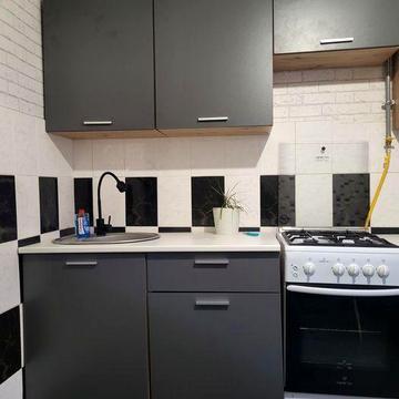 Сдам 1 -к , Л/б, 4 МКР.