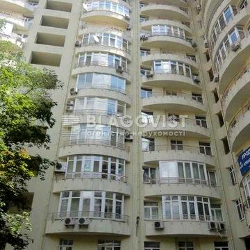 Продаж 3х кімн 136м2 вул Кониського Олександра, 46/11 Центр