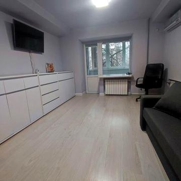 Продаж 1-кім квартири на вул Русанівська набережна, 10