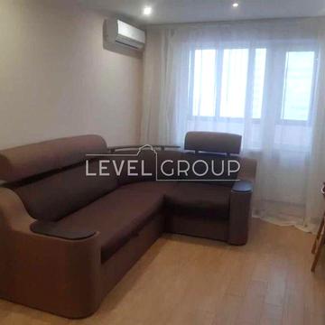 1к з ремонтом 10 поверх, біля метро, Голосіївський, Магелан