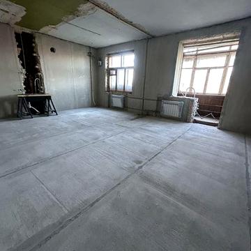 Продам однокомнатную квартиру СТАЛИНКА  на Пионере