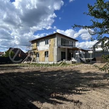 Васильківська вул., 16