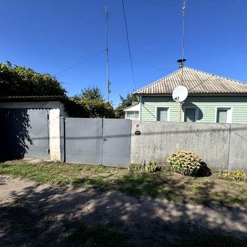 Продаж будинку м. Конотоп