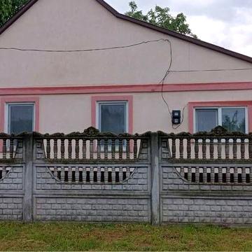 Продаж будинку зі зручностями!Терміново!!!