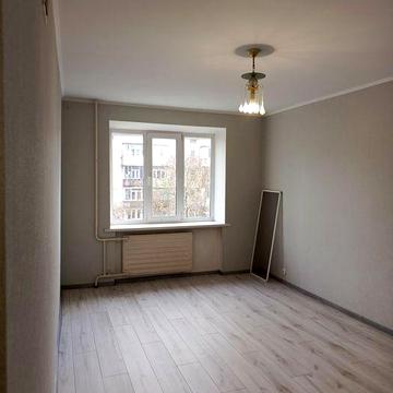 Кімнату з новим ремонтом вул.Самоквасова