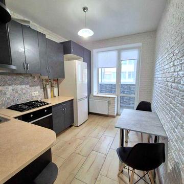 Київський маєток, 1к з ГАЗОМ, Тарасівська 21,  Бишівська