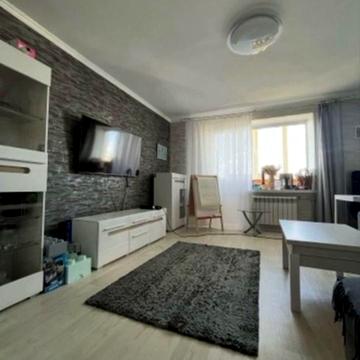 Сдается 3х-ком. квартира в центре  на долгий  срок