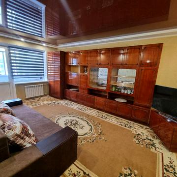 Добровольців пров., 6