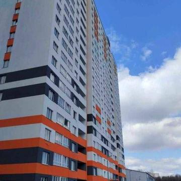 Здам шикарную 1-комнатную в ЖК на Озерній поряд з метро Теремки.