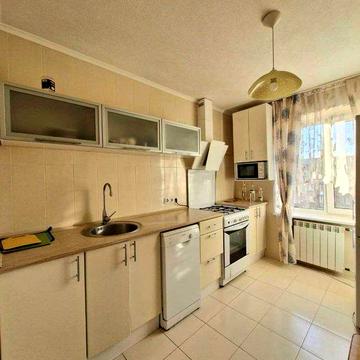 Оренда 3 кім. кв. вул. Автзаводська 89. Мінський масив. Оболонь.