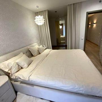 Оренда будинку 4+ кімнат