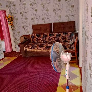 Продам затишну 2 кімнатну квартиру на Черемушках V. M.