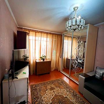 Продаж двох кімнатної квартири на Проспекті Свободи