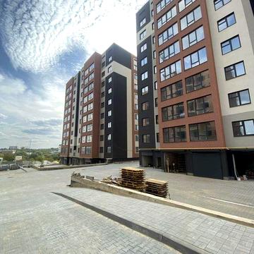 2 кімнатна квартира на Озерній в розстрочку