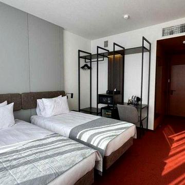 Продаж апартаментів в готелі Lev City Hotel, вулиця Шевченка