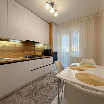 Класна 3-к квартира в топ локації.Повністю укомплектована.