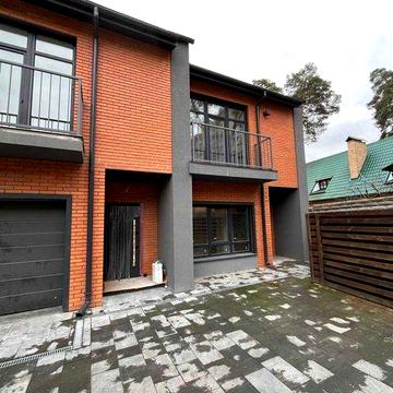 Крайній таунхаус в серці Ірпеня