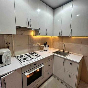 Ликвид ! 2 ком. квартира на Черемушках,парк им. Горького  35 500 у.е.