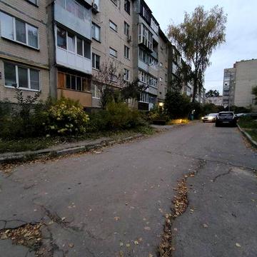 Продаж 4к  Вишенька