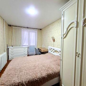 Оренда 2-х кімнатної квартири Центр Площа Світло не вимикають