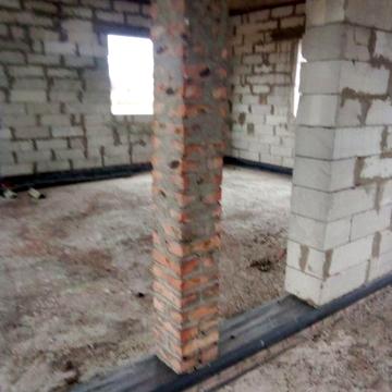 Продаж двохповерхового будинку.