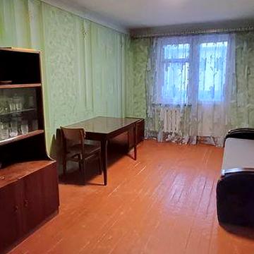 Продам 2 кімн.квартиру на вул. Зерновій