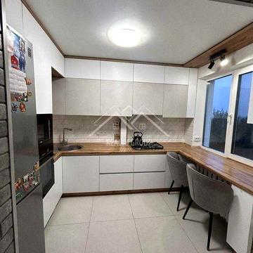 Продаж сучасної 3к на Космонавтів (біля 91 гімназії)