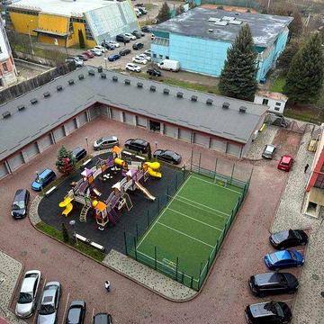 Дворівнева 4-к квартира готова до Ремонту