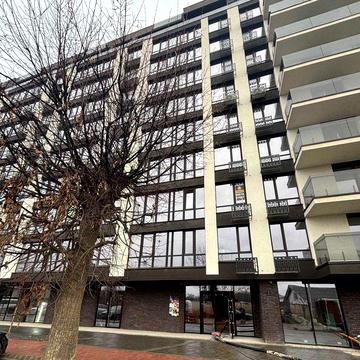 Продаж 1 кімнатна квартира з ремонтом з басейном на даху будинку_Ю ЖК Manhattan Up