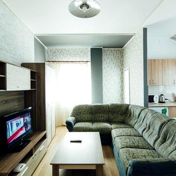 Продам в 2 с АО, Центр, Мебель, Техника