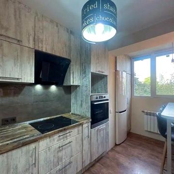 Аренда квартиры с сауной на Кедрина