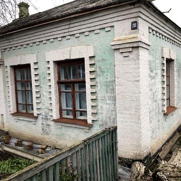 Продається половина будинку від власника