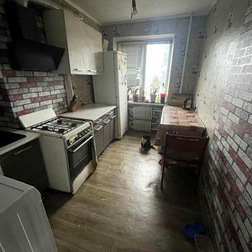 Продаж 2х кімнатноі квартири на ж/м Ломовський