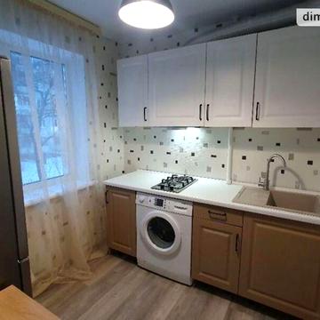 Довгострокова оренда 1к Квартира Батумська вулиця