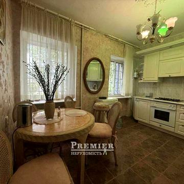 Таки да - до Ланжерона прогулка, до парка Шевченко - горнятко кофе!