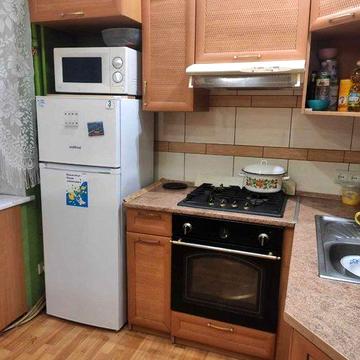 Продам 2 кімнатну чешку з автономним опаленням