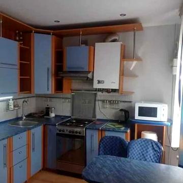 3к квартира в центрі по вул. Довга і/о