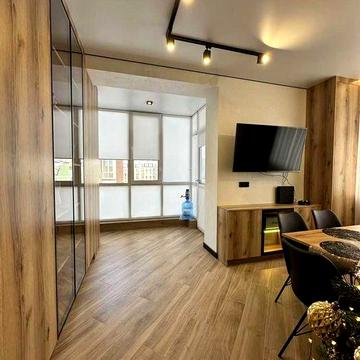 Продаж 2-кімнатна квартири ЦЕНТР міста !