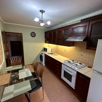 Оренда 3х кімн.квартири Центр вул.Н.Сотні (зуп.Центр)