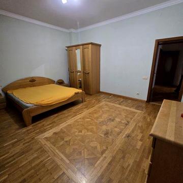 2 кімнатна квартира, площа 90 м2