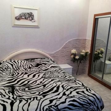 Соборна пл., 6