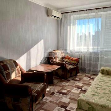 Сдам 1 к квартиру Есенина 10 Ботанический сад