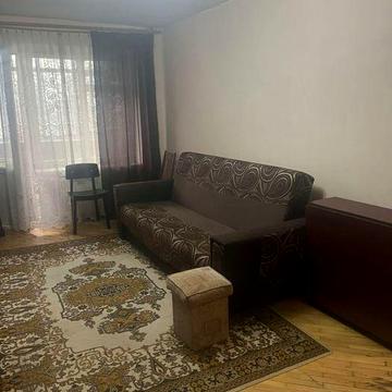 Квартира з інд.опалення,поруч центр.частини.