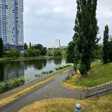 Продаж 3к квартири Русанівка  вул Ентузіастів 19/1  Дніпровський