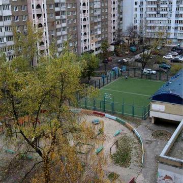 Продам 3-к квартиру Харківське шосе 154, метро Дарниця, Вирлиця