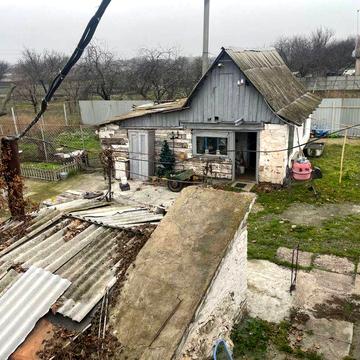 Продам дом с басейном